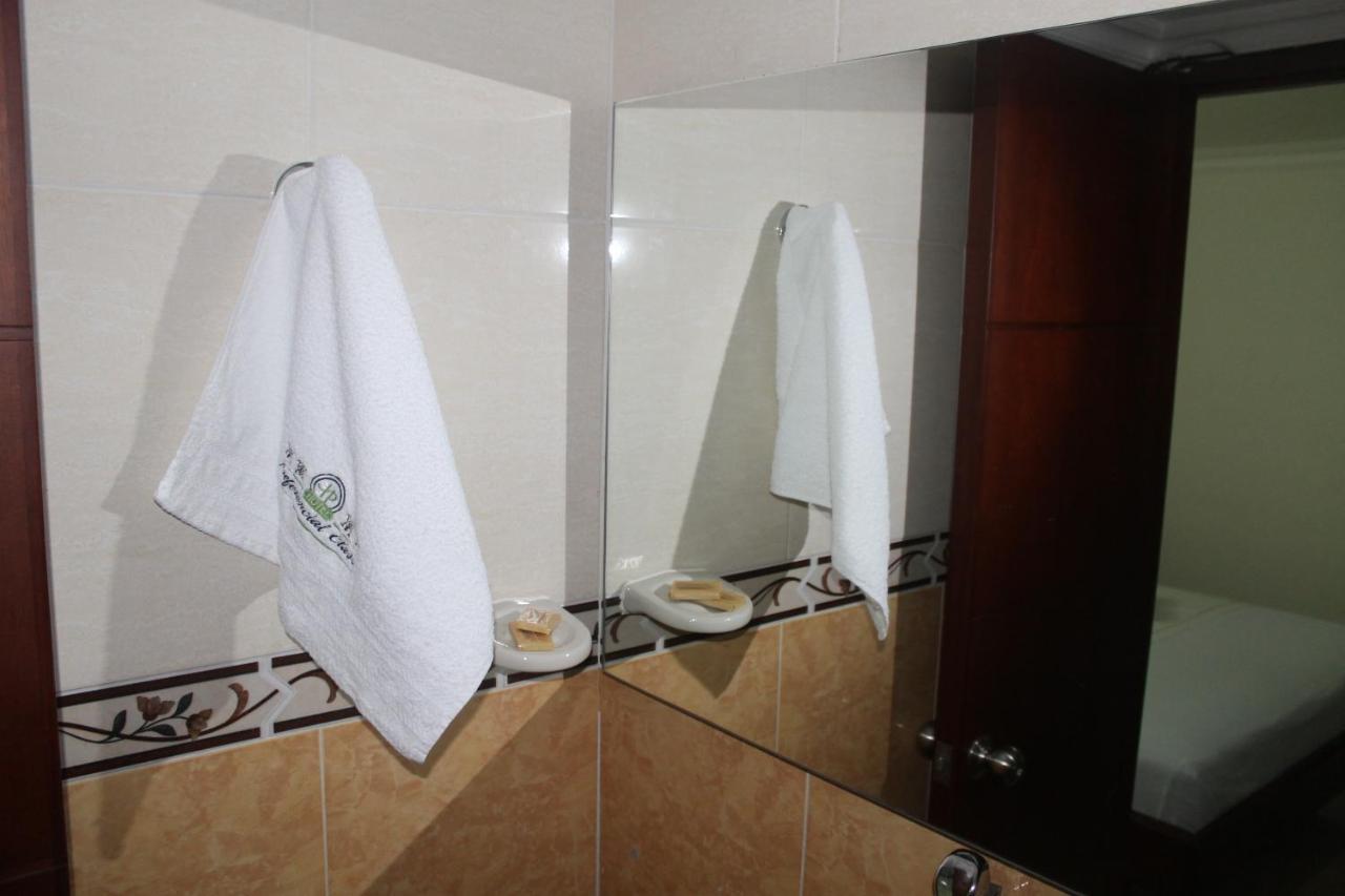 Hotel Preferencial Class Bucaramanga Esterno foto